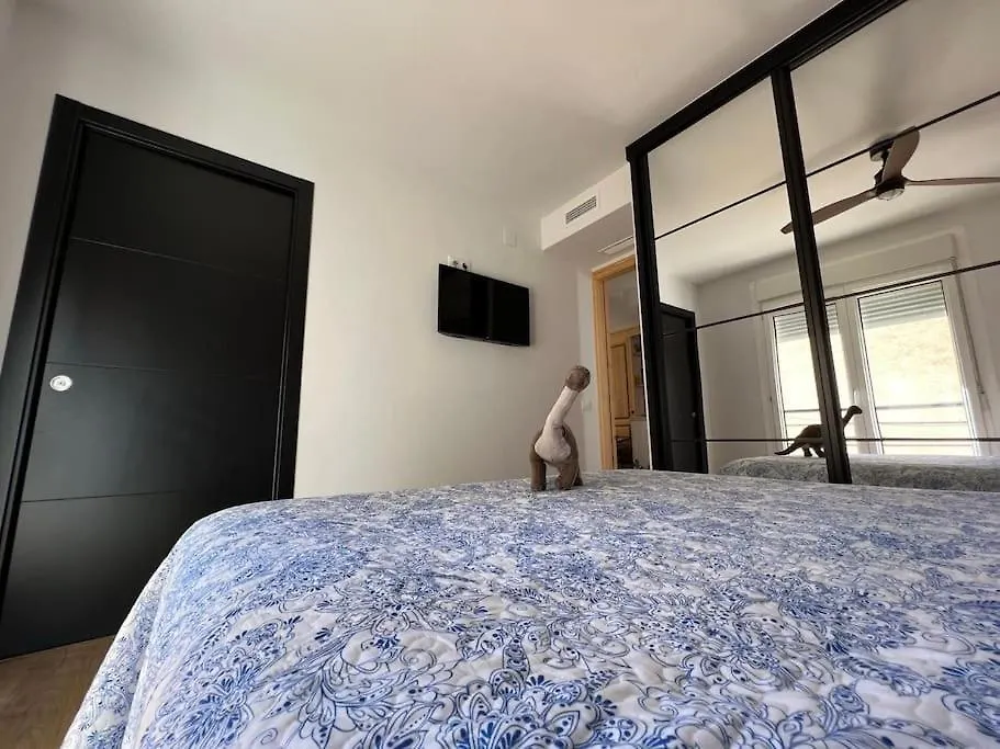 Luxurious Beach Apartment With Pool Fuengirola