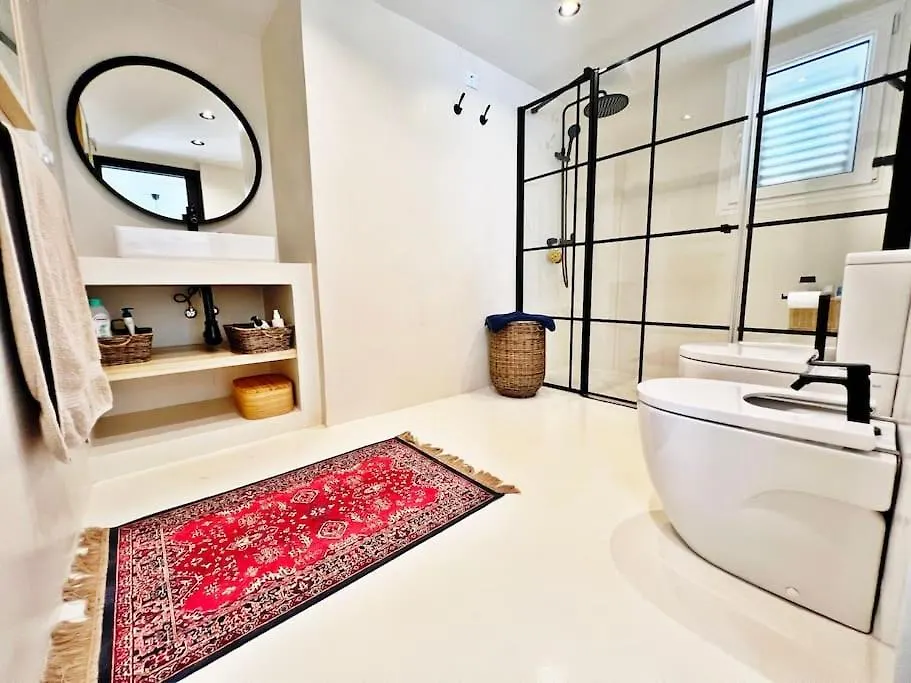 Luxurious Beach Apartment With Pool Fuengirola